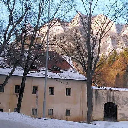 Holica Pieniny ロッジ Lesnica